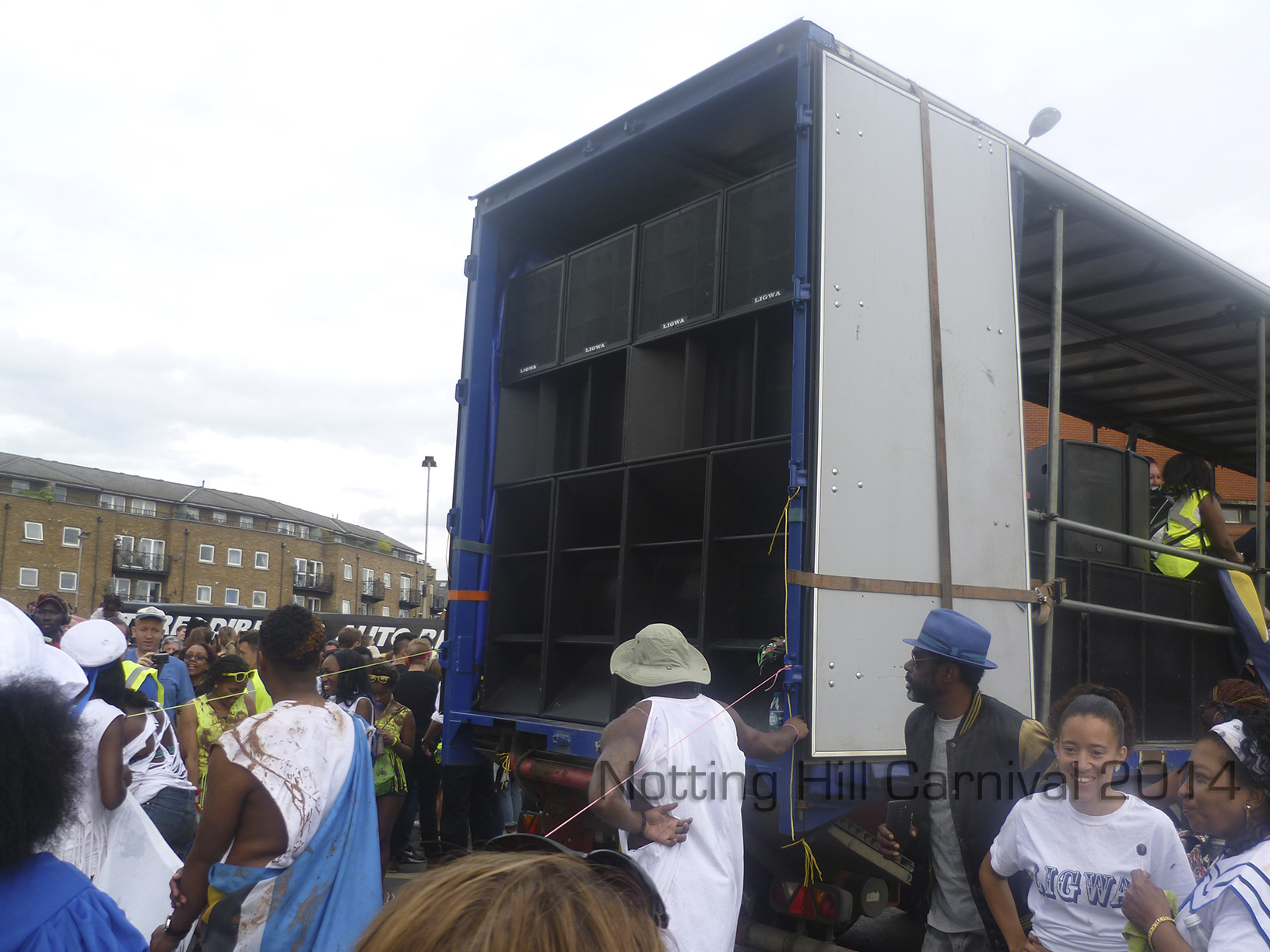 Notting-Hill-Carnival-2014-Float-Sound-System-6